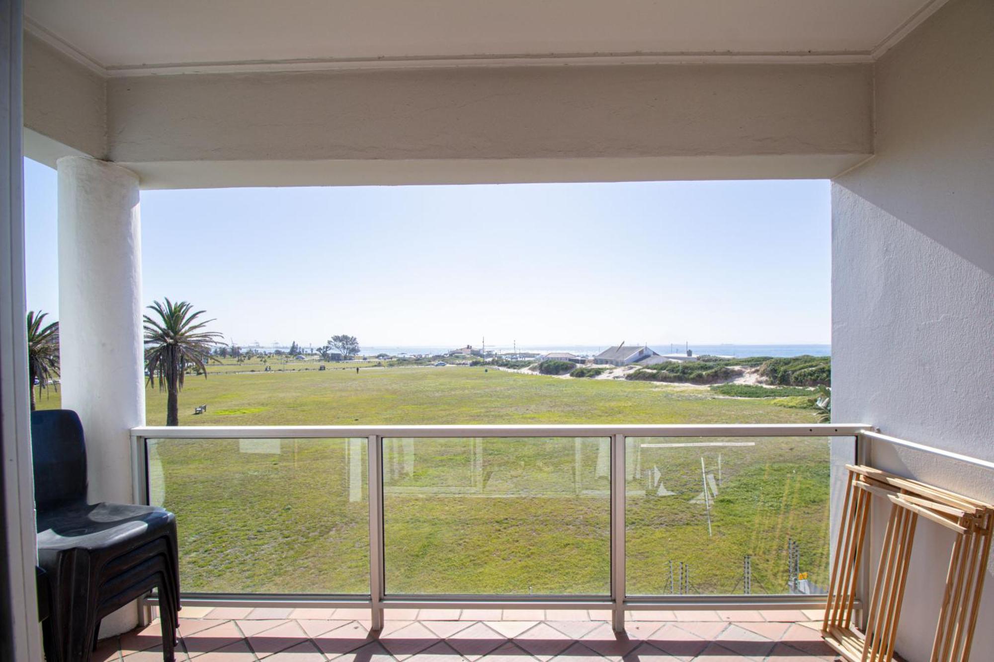 Modern Seaview Apartment Port Elizabeth Exterior photo