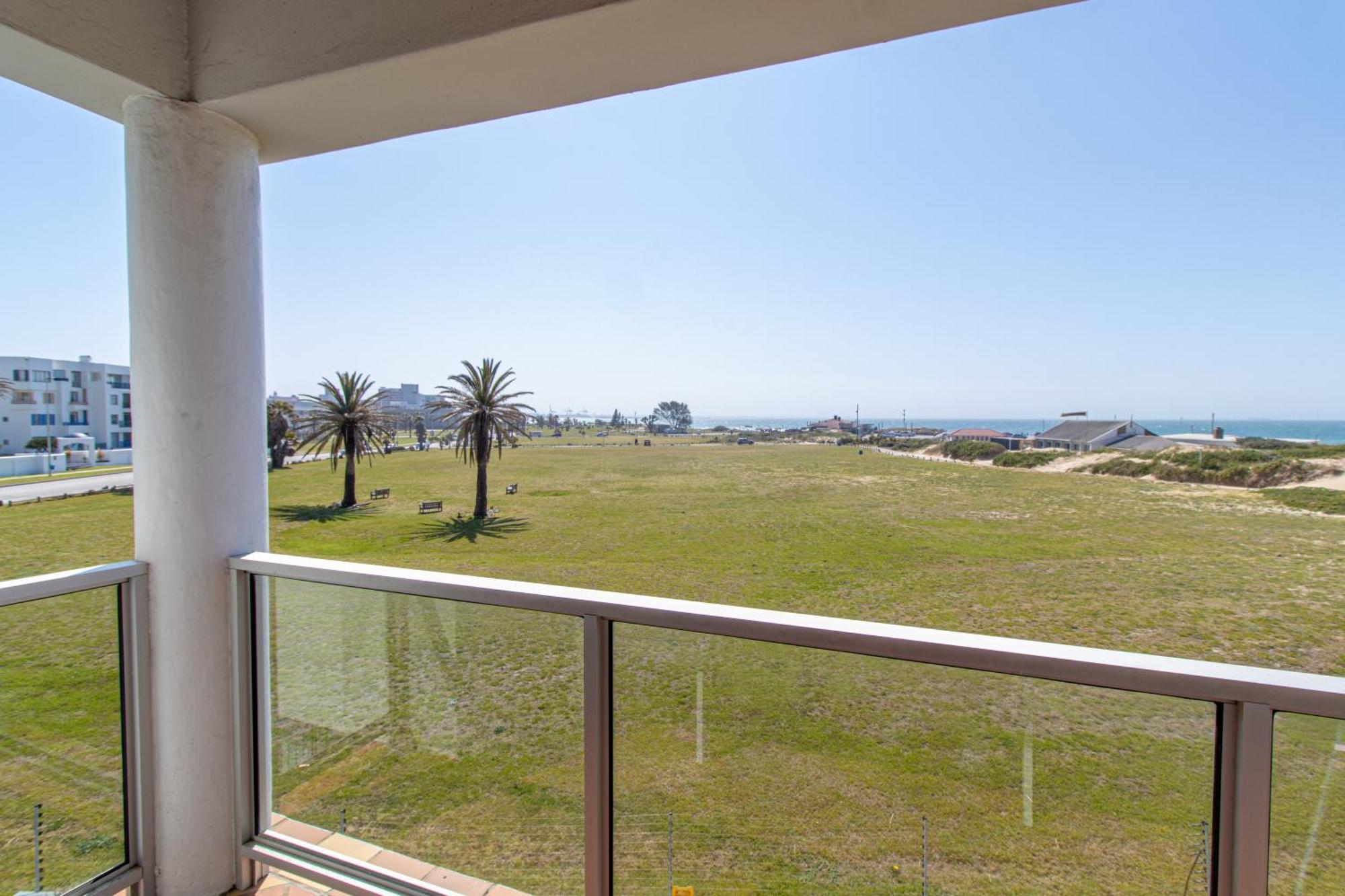 Modern Seaview Apartment Port Elizabeth Exterior photo
